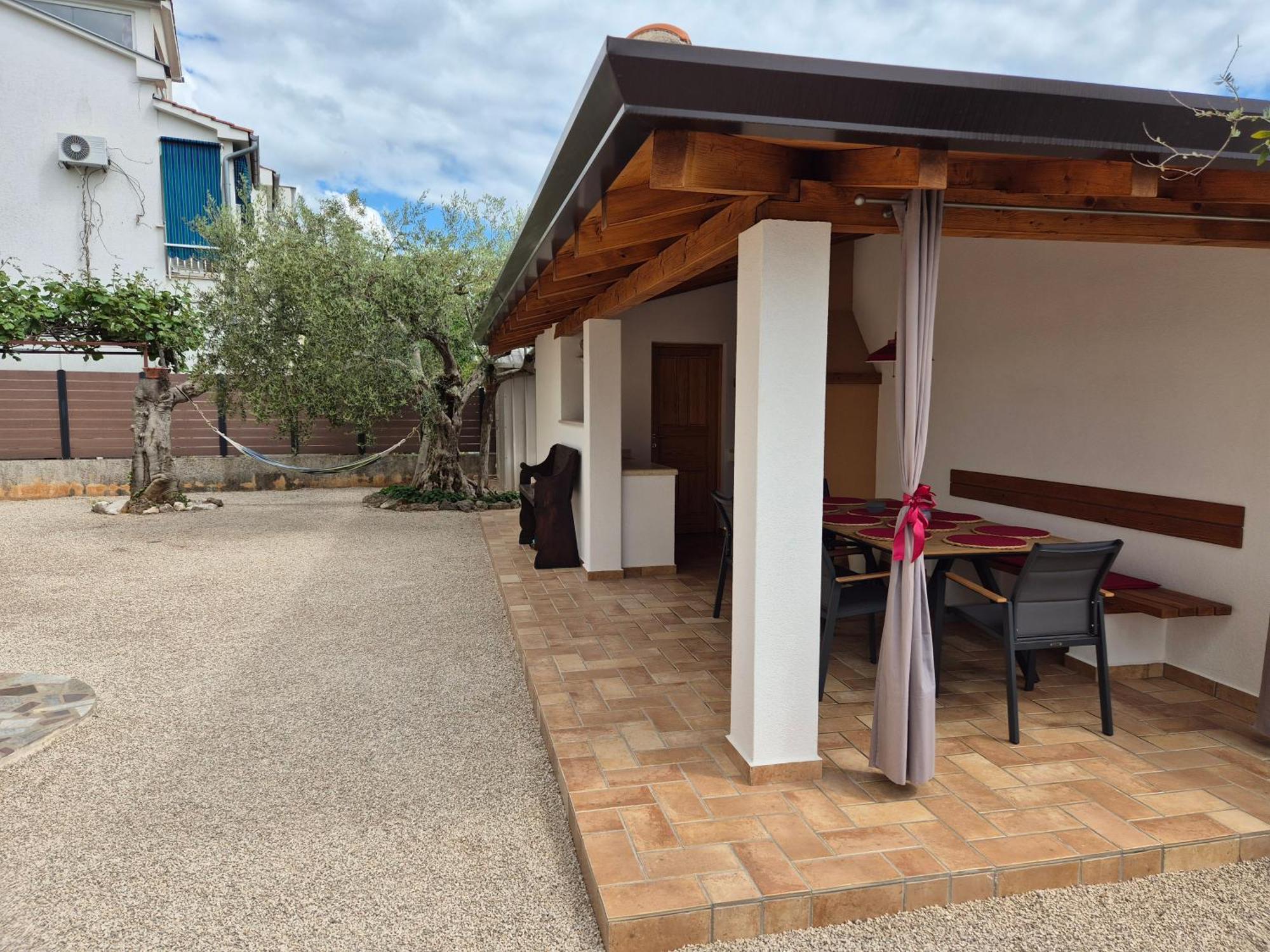 Apartment Vinja Porec - Privat Garden - Whirlpool Exterior photo